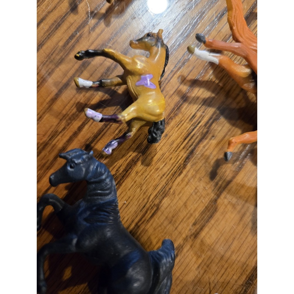 Breyer Model Horses Mixed Lot Of 31 - Picture 9 of 16